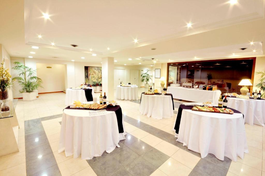 Hotel Argos Bahía Blanca Eksteriør bilde