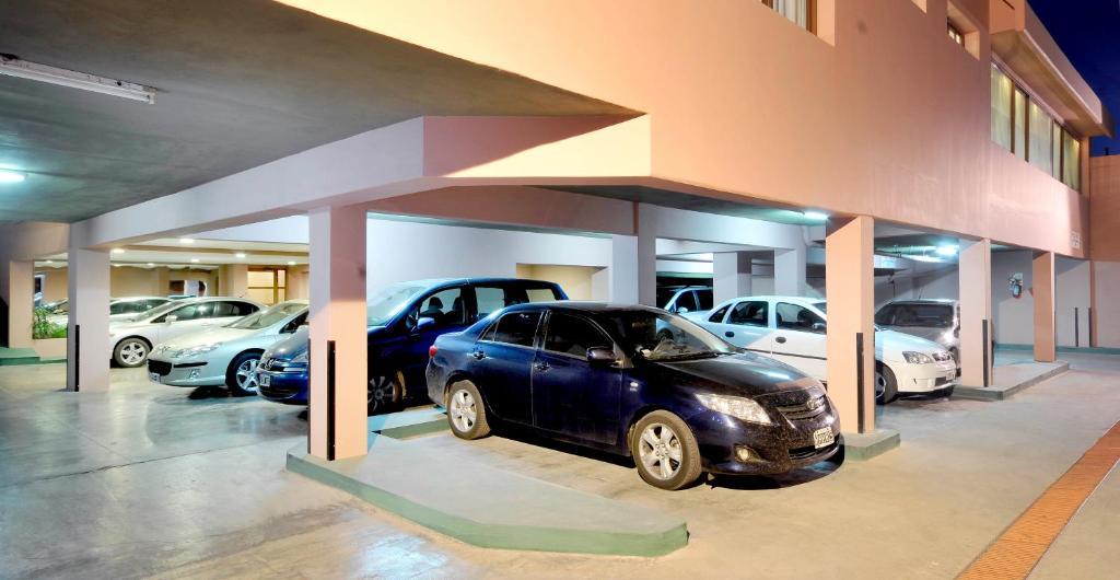 Hotel Argos Bahía Blanca Eksteriør bilde